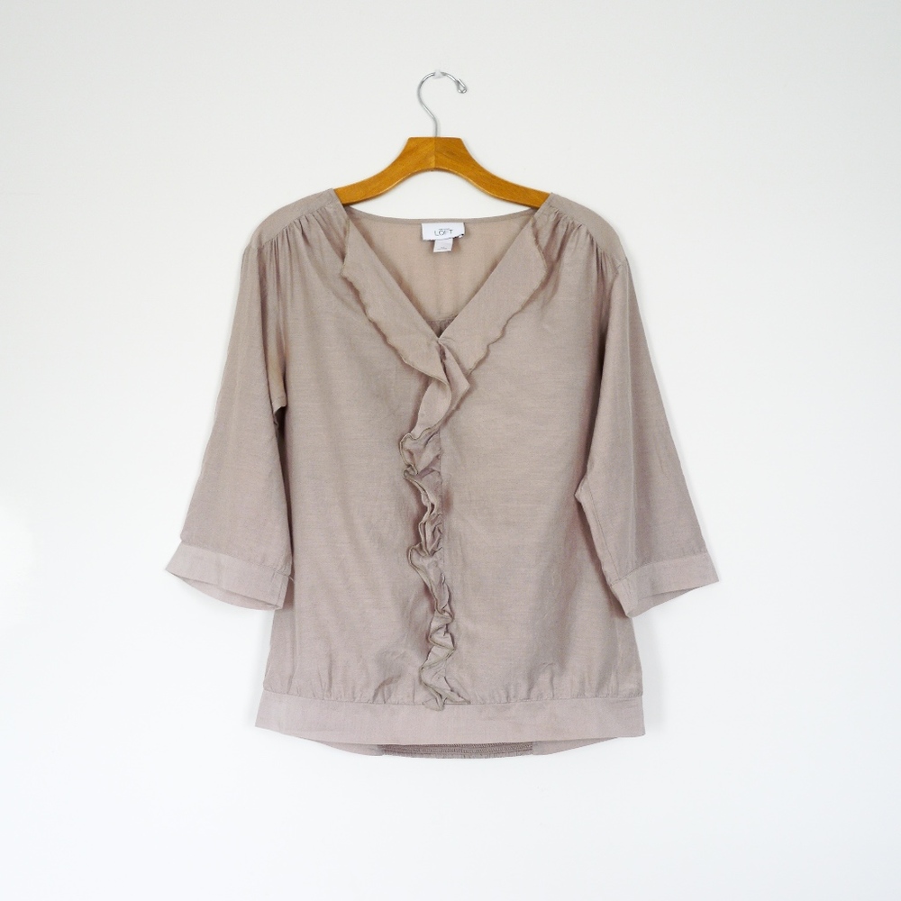 Ann Taylor LOFT Blush Pink Ruffle Blouse Top - XS